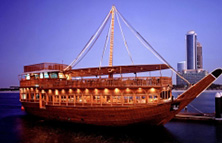 ダウ船ディナークルーズイメージ