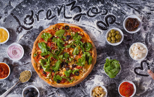 Lorenzo’s Pizza Bar ロレンツォス ビザ バー
